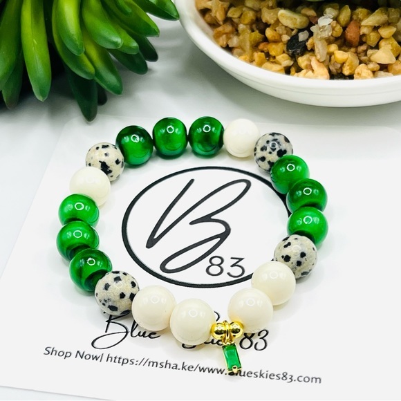 Handmade Jewelry - Dalmatian Jasper and Cream Opaque Beaded Bracelet